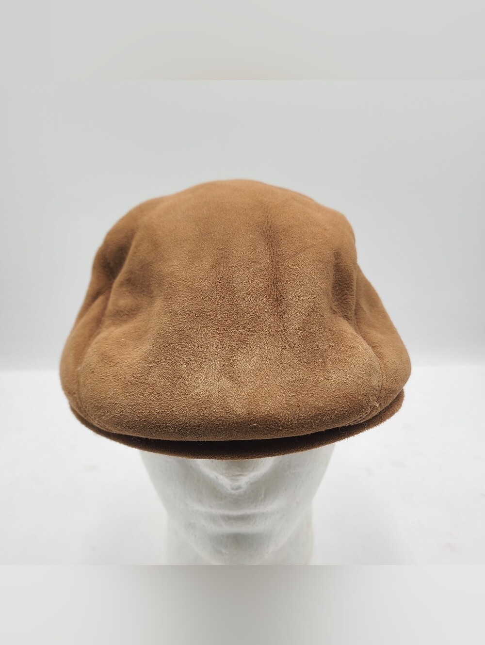 B55 vintage 70s 80s L.L. Bean Med Cap Driver Newsboy Hat Suede Shearling cabbie